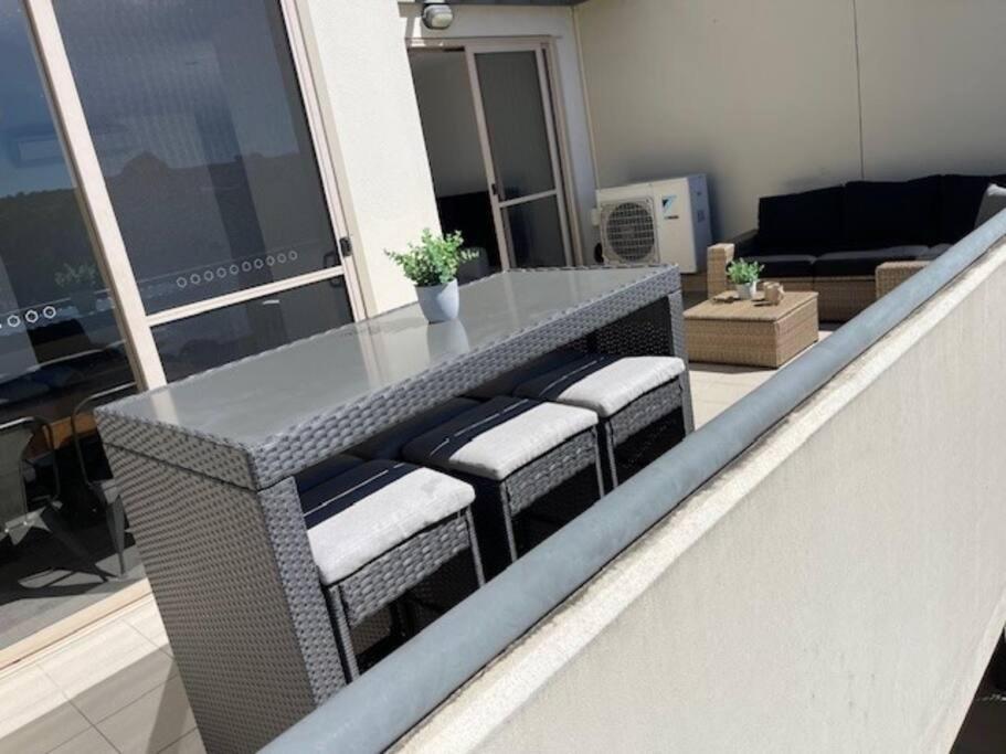 Qbn Cracker: 2Br, 2Ba, 2 Secure B/ Ment Car Parks Apartment Кеанбеан Екстериор снимка
