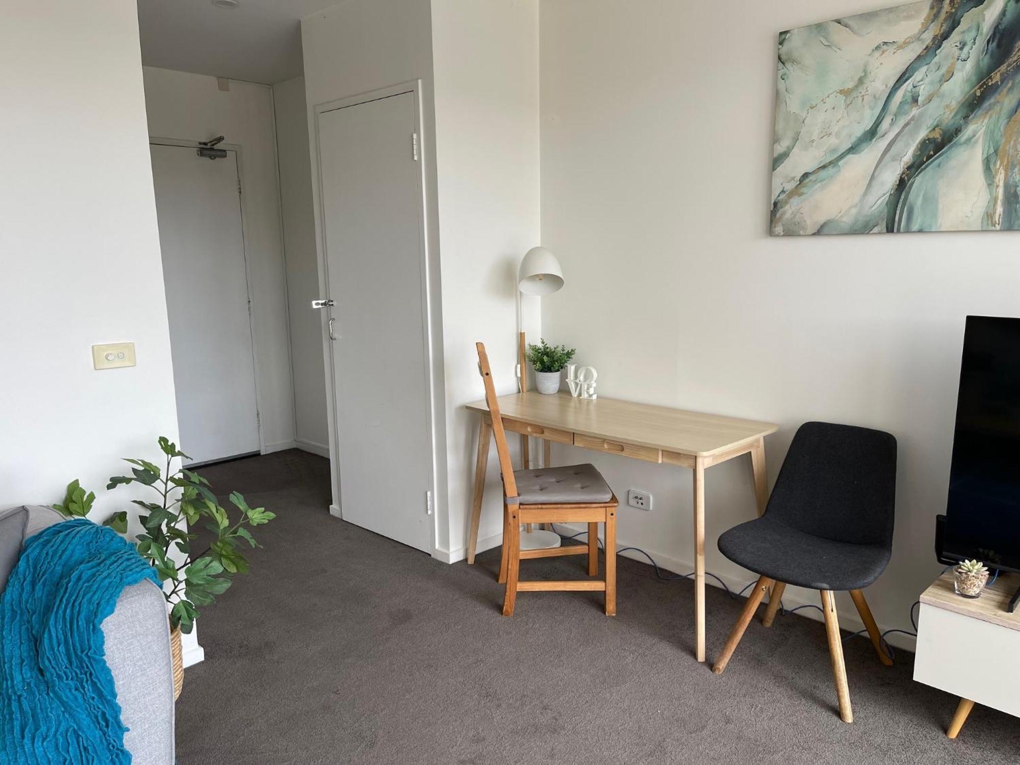 Qbn Cracker: 2Br, 2Ba, 2 Secure B/ Ment Car Parks Apartment Кеанбеан Екстериор снимка
